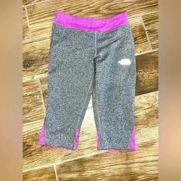 The North Face Other - The North Face girls capri leggings